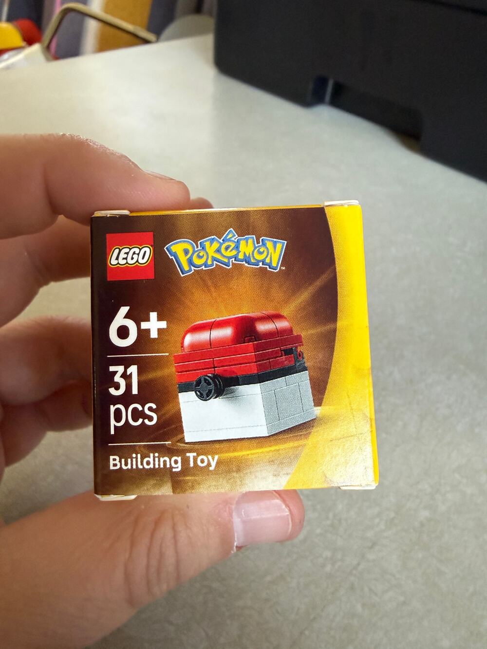 Lego PokemonXP Pokemon 2026 SF World Championship Exclusive Poke Ball 31 Pieces